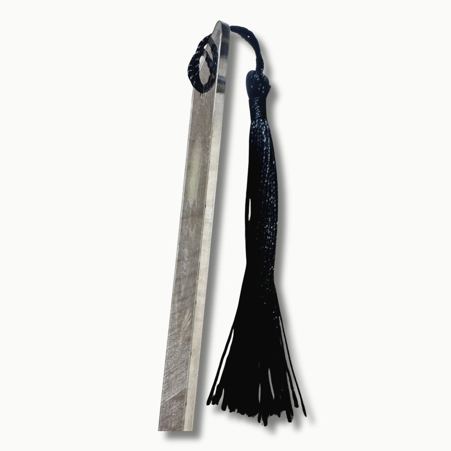Gothic Lesezeichen mit Quaste – Totenkopf Design
