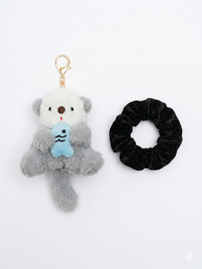 Otter Schlüsselanhänger & Samt-Scrunchie Geschenkset – 3 Farbvarianten | Geschenkfertig verpackt