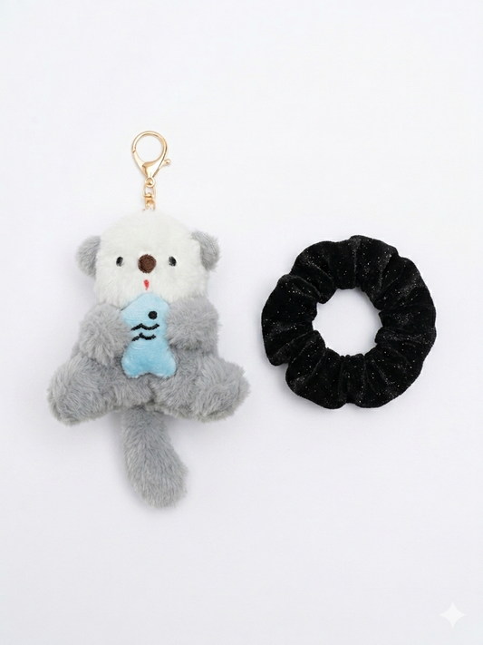 Otter Schlüsselanhänger & Samt-Scrunchie Geschenkset – 3 Farbvarianten | Geschenkfertig verpackt