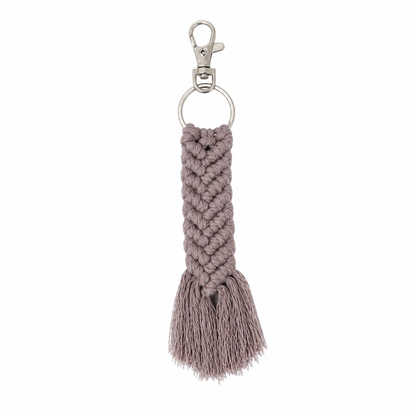 Makramee Schlüsselanhänger – Handgefertigt mit Quaste, 18 cm (Salbeigrün oder Taupe)