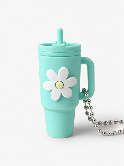 Mini Becher Anhänger „Daisy Cup“ – süßer Keychain 5cm