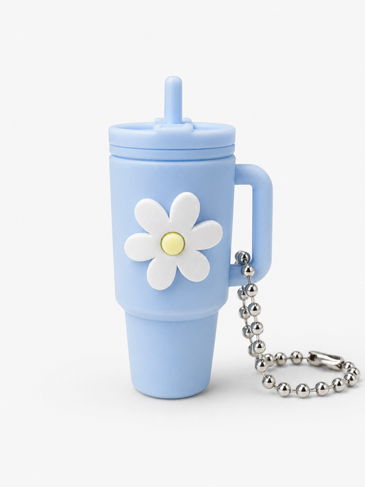 Mini Becher Anhänger „Daisy Cup“ – süßer Keychain 5cm