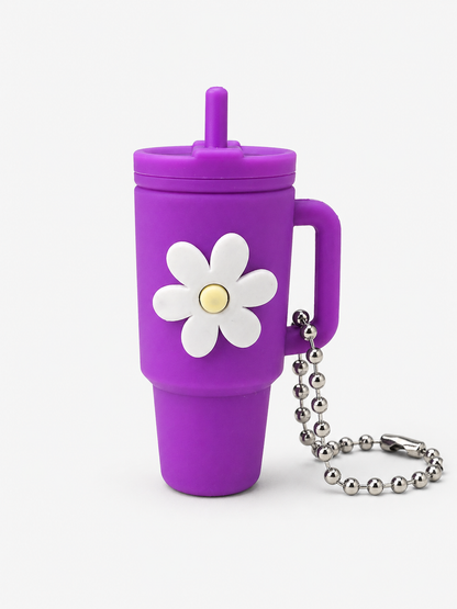 Mini Becher Anhänger „Daisy Cup“ – süßer Keychain 5cm
