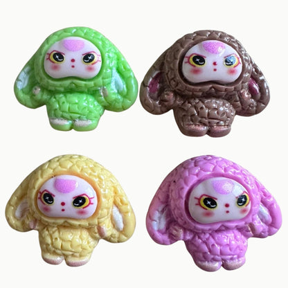 Kawaii Monsterfigur Sammelset im Display