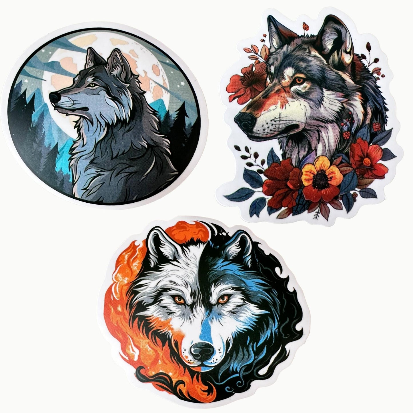 🐺 Wolf Sticker Set – 12 starke Designs im schwarzen Organzasäckchen